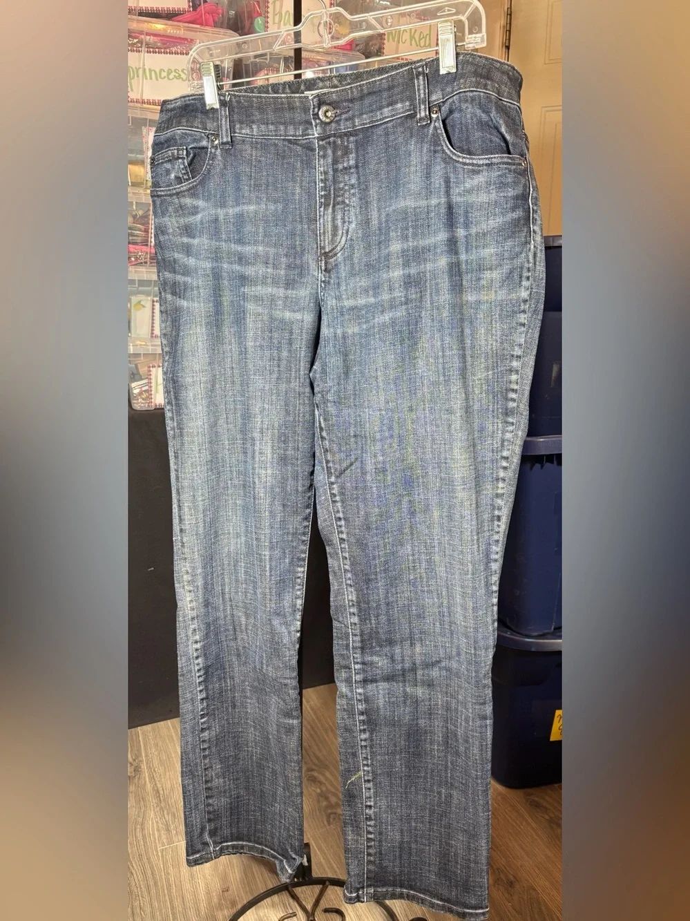 Chico's Light Blue Straight-Leg Women's Jeans Size 3 -16 EPC